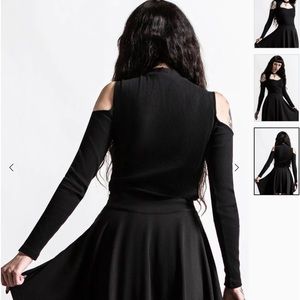 DOUBLE CROSSED LONG SLEEVE TOP